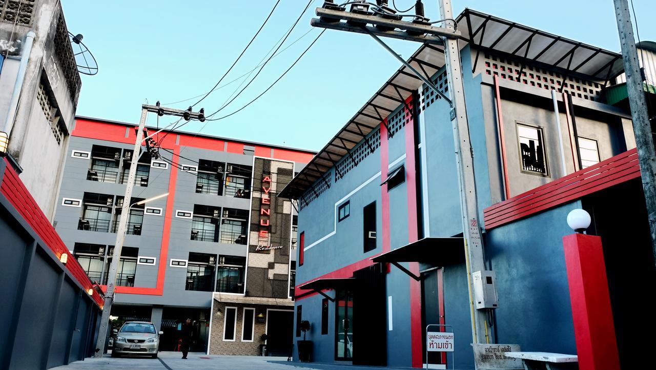 Avenue Residence Nakhon Si Thammarat Extérieur photo