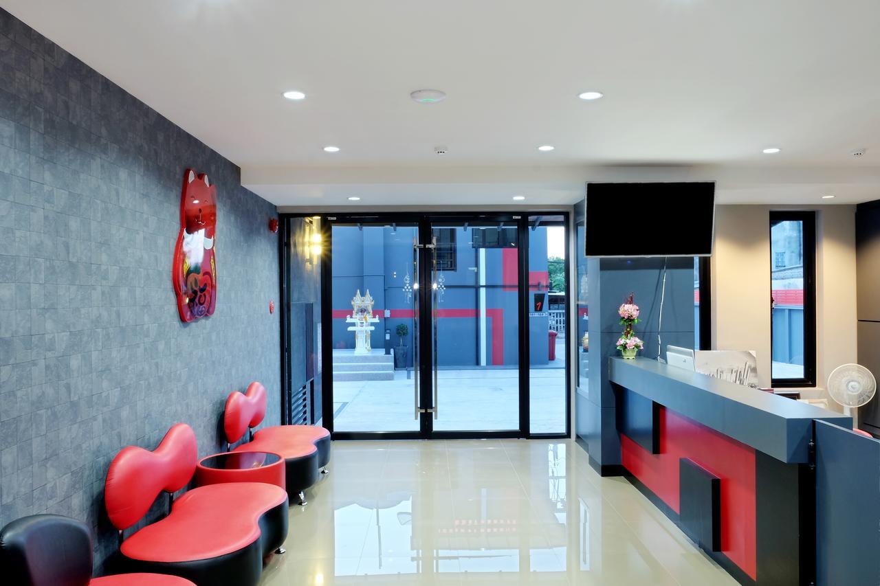 Avenue Residence Nakhon Si Thammarat Extérieur photo